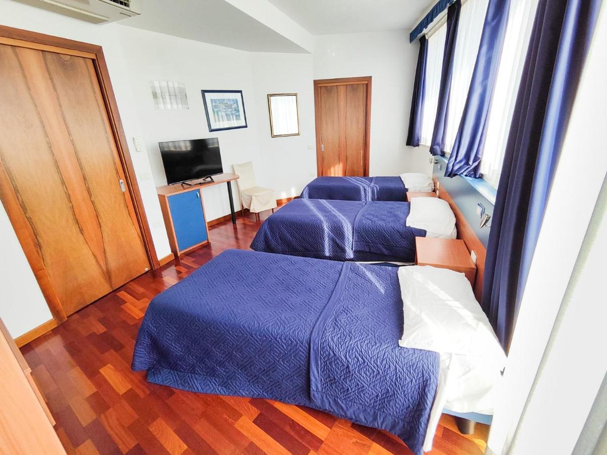 Hotel All'Oasi パエーゼ エクステリア 写真