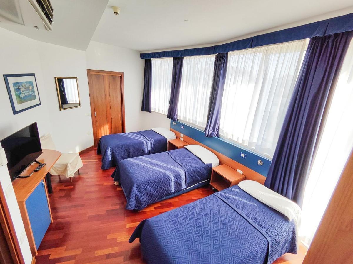 Hotel All'Oasi パエーゼ エクステリア 写真
